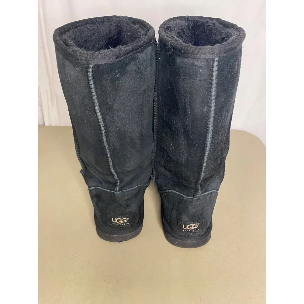 UGG Australia Classic Mid Black Suede Shearling Boots Womens 8 5815